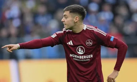 Liverpool sắp đưa đề nghị kỷ lục cho Stefanos Tzimas