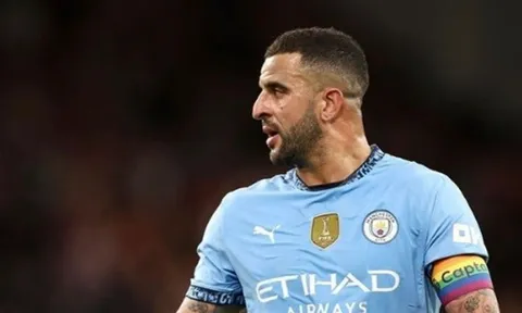 Vì sao Walker đòi rời Man City?