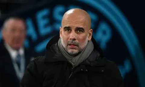 Pep Guardiola 'xử đẹp' kẻ quấy rối