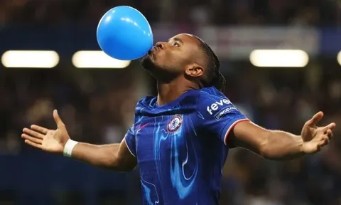 Chelsea hét giá Nkunku ngang với Kvaratskhelia: Bayern có lựa chọn khác?