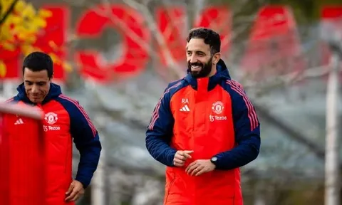 Toby Collyer tỏa sáng: Amorim hé lộ bất ngờ trước trận đấu với Southampton