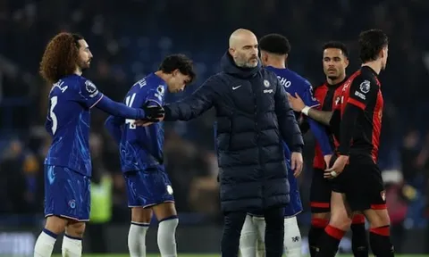 Marc Cucurella bị chỉ trích vì hành vi không đẹp trong trận hòa của Chelsea