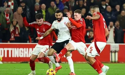 Liverpool thoát hiểm trong trận cầu nghẹt thở với Nottingham Forest