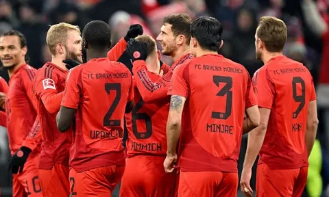 Bayern bay cao trên ngôi đầu nhờ cú đúp của Goretzka