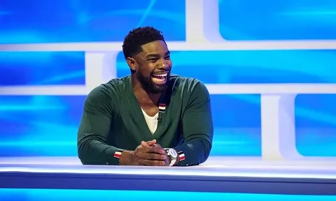 Micah Richards phá "quy tắc vàng" khi chỉ trích sao Man Utd trên sóng truyền hình