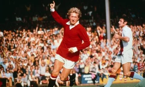 Tin buồn! Huyền thoại MU, Denis Law qua đời