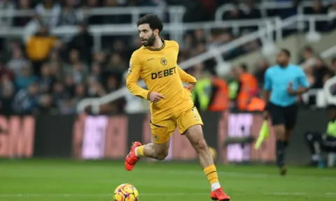 Chuyển nhượng sáng 19/1: MU nhắm hậu vệ Premier League; Arsenal cân nhắc bom tấn 70 triệu