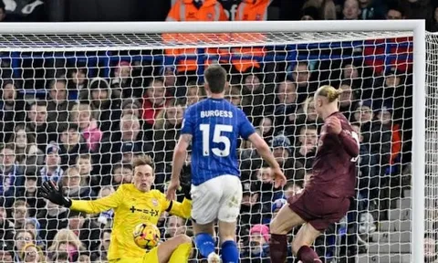 Pep Guardiola: "Man City đã trở lại"