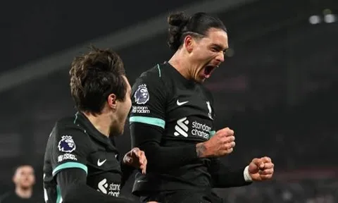 Sự khác biệt giúp Liverpool giành lợi thế trong cuộc đua vô địch Ngoại hạng Anh