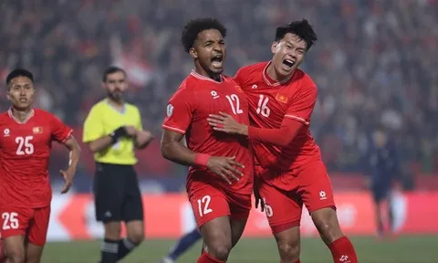 "Việt Nam sắp làm rung chuyển toàn bộ nền bóng đá Đông Nam Á"