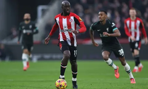 NÓNG! Đua vô địch, Nottingham tính thâu tóm "họng pháo" Premier League