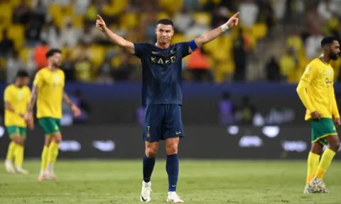 Ronaldo lập cú đúp, Al Nassr bứt lên vị trí thứ 3