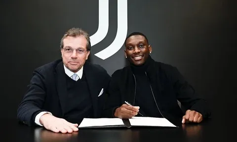 CHÍNH THỨC: Juventus mượn thành công Kolo Muani