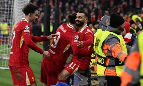 "Ngay cả băng ghế dự bị của Liverpool cũng mạnh"