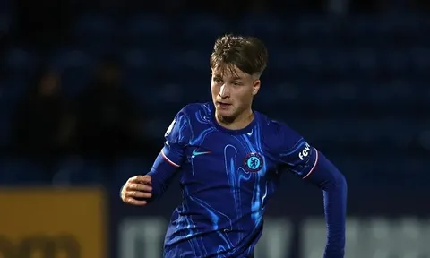 Chính thức: Chelsea lần đầu cho mượn Jimmy-Jay Morgan