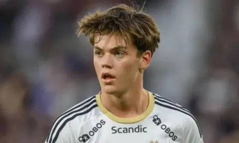 Arsenal dẫn đầu trong cuộc đua giành 'Odegaard 2.0'