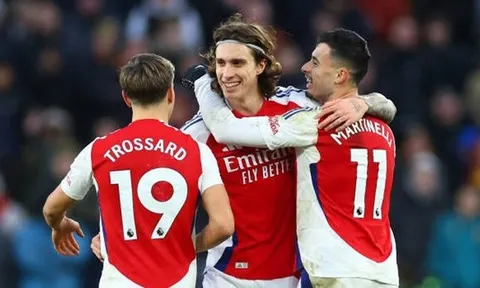 Thay vì tiếc nuối, Arsenal phải tiếp tục tiến về phía trước