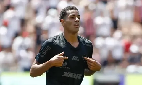 NÓNG! Chelsea ra giá mua thần đồng Brazil