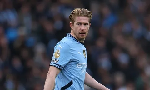 Man City để De Bruyne tự quyết định tương lai