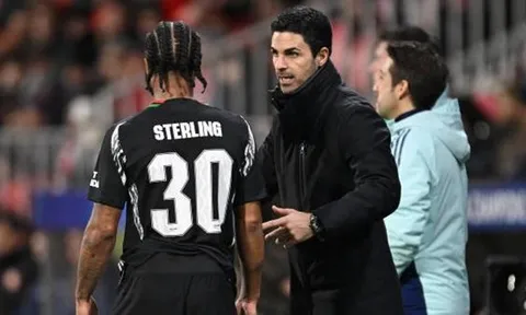 Arsenal đang hoảng loạn sau lời đề nghị dành cho Watkins?