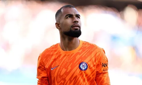 Cơ hội của Robert Sanchez tại Chelsea chưa khép lại