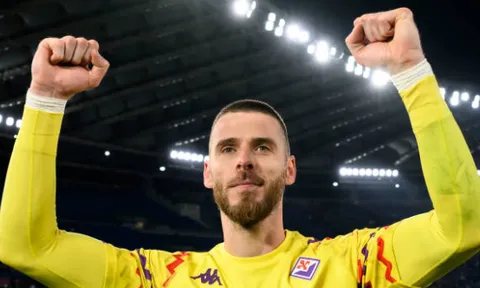 De Gea chơi chắc chắn, Fiorentina áp sát top 4