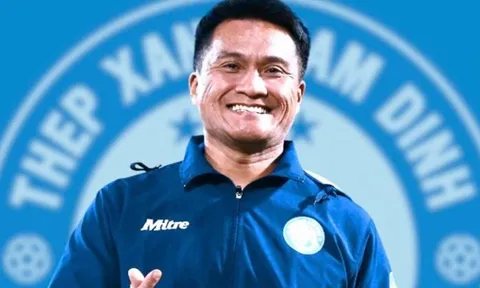 Nam Định tái hợp chuyên gia người Malaysia