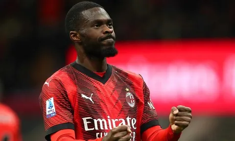 "Tôi nghĩ Arsenal cần một hậu vệ và tôi sẽ chọn Fikayo Tomori"