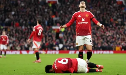 Lo lắng bao trùm Old Trafford sau chấn thương của Lisandro Martinez
