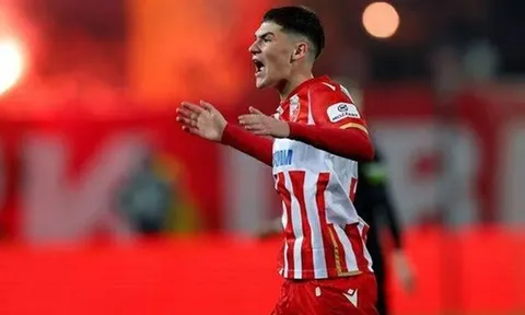 Mục tiêu hụt Liverpool, người có biệt danh 'Messi' là ai?