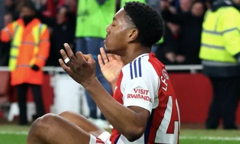 Màn ăn mừng ngạo nghễ xoay chuyển vị thế giữa Arsenal và Man City