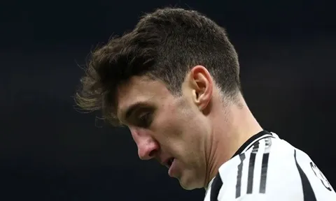 Man City chưa từ bỏ hậu vệ Juventus