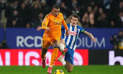 Pha vào bóng có thể hủy hoại sự nghiệp Mbappe, Real Madrid đòi công lý