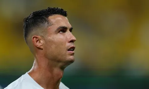 Ronaldo thừa nhận suýt gia nhập Barcelona