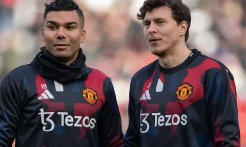 Casemiro cản trở MU trên TTCN