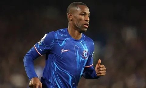 Người cũ Chelsea yêu cầu Enzo Maresca loại trò cưng