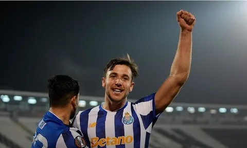 NÓNG! Cú lừa ở vụ Nico Gonzalez tới Man City