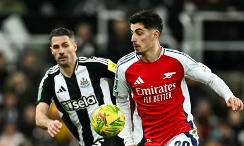 Newcastle tiếp tục dạy cho Arsenal và Mikel Arteta 1 bài học