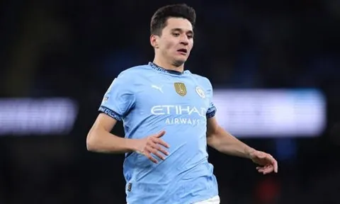 Pep Guardiola hết lời khen ngợi tân binh Man City