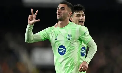 Ngả mũ trước siêu Torres của Barca