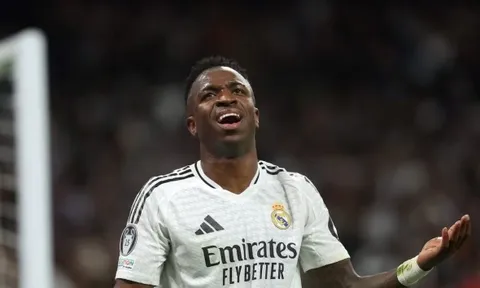 NÓNG! Xác nhận lời đề nghị 1 tỷ euro dành cho Vinicius