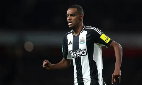 Arsenal khó lòng mơ đến Alexander Isak