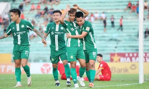 Vắng Công Phượng, Bình Phước thắng nghẹt thở Long An 2-1