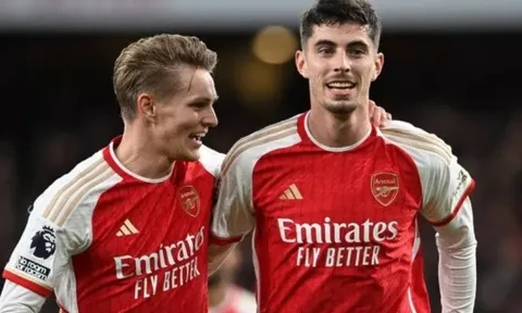 5 ngôi sao phơi bày vấn đề của Arsenal