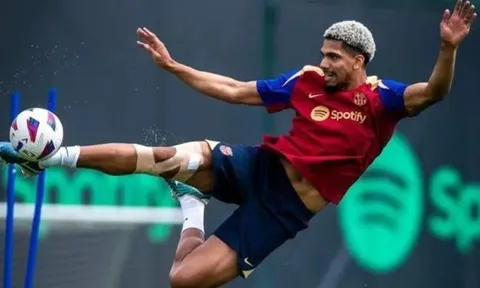 Barcelona nhận tin tích cực về chấn thương của Araujo sau chiến thắng trước Sevilla