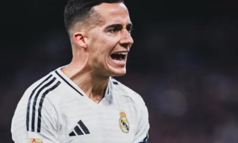 CHÍNH THỨC! Real loại Lucas Vazquez khỏi đội hình, trao cơ hội cho sao trẻ