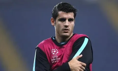 Ngôi sao 45 triệu bảng và cựu tiền đạo Chelsea gật đầu với Arsenal, nhưng đổ bể