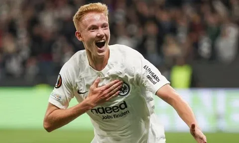 Hugo Larsson lọt vào mắt xanh đội ngũ tuyển trạch Man Utd