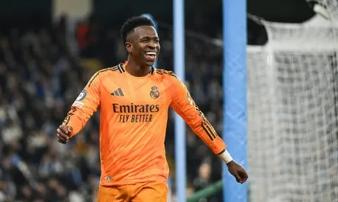 Giành MVP, Vinicius khiến fan Man City câm lặng