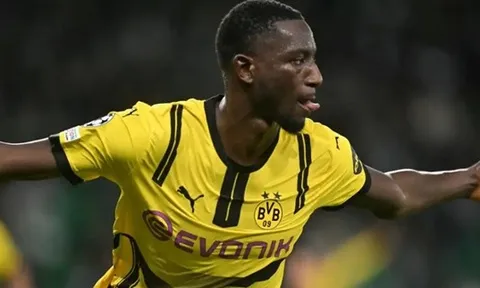 Tiền đạo Dortmund lập kỷ lục ấn tượng tại Champions League